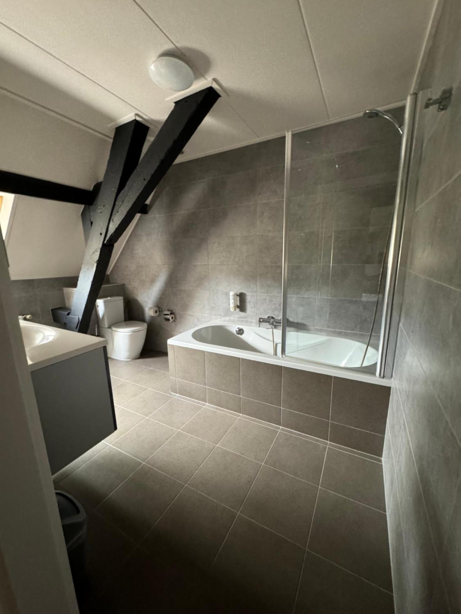 Ouwe Schuure Bed & Breakfast Sluis Exterior photo
